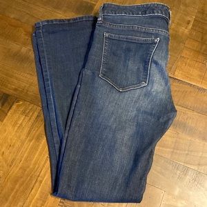 Banana Republic Slim Bootcut Jeans Size 28/6